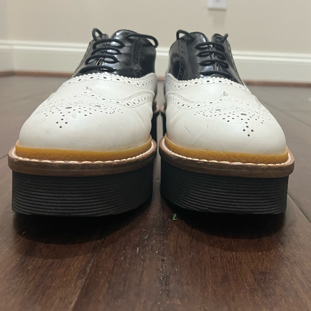 TOD’S LEATHER PLATFORM CREEPER SHOES - Picture 2 of 11